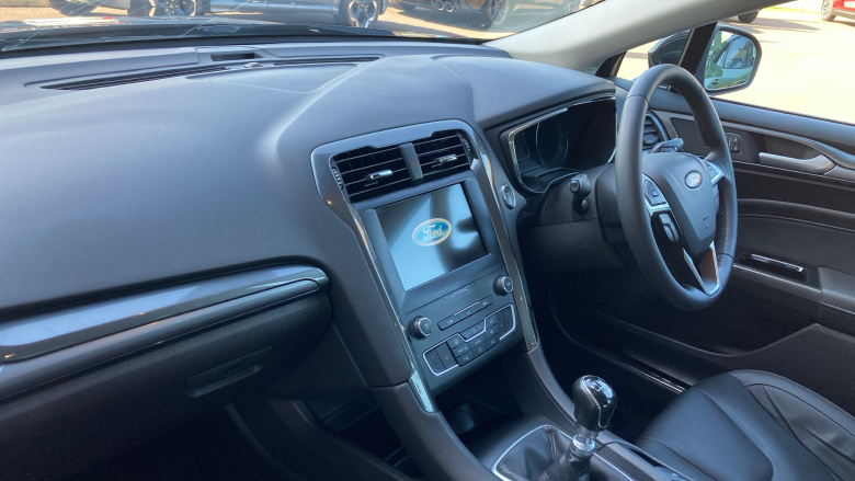 Ford Mondeo 2.0 EcoBlue Titanium Edition 5dr Diesel Hatchback